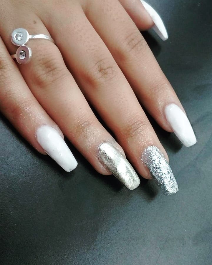 *
*
*
*
*
*
*
*
*
#nails #whitenails #efectoespejo # decoraciondeuñas #likeforli ...